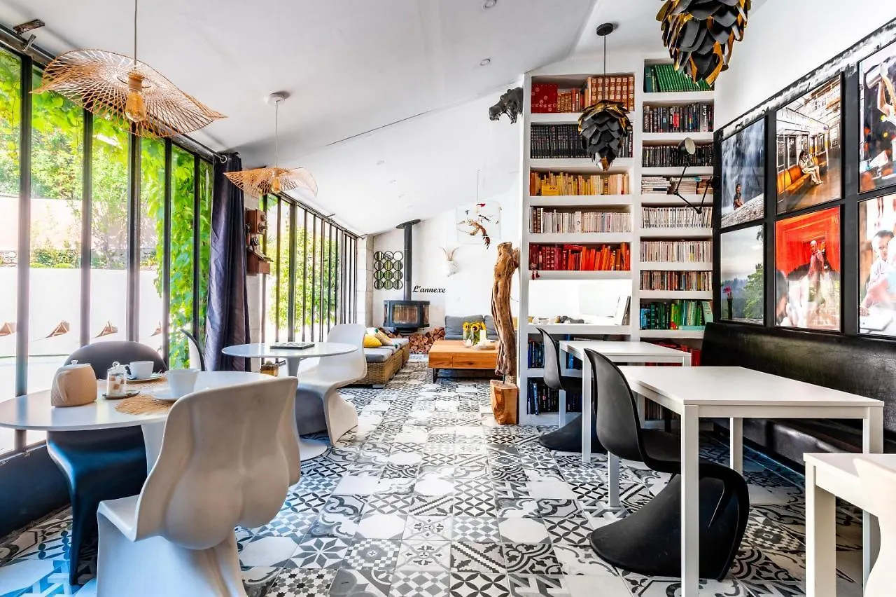 Dodo Etc - Teritoria Hotel Condorcet