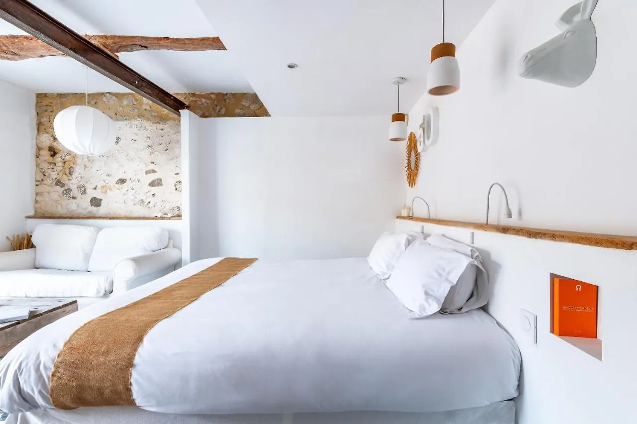 Dodo Etc - Teritoria Hotel Condorcet 4*,