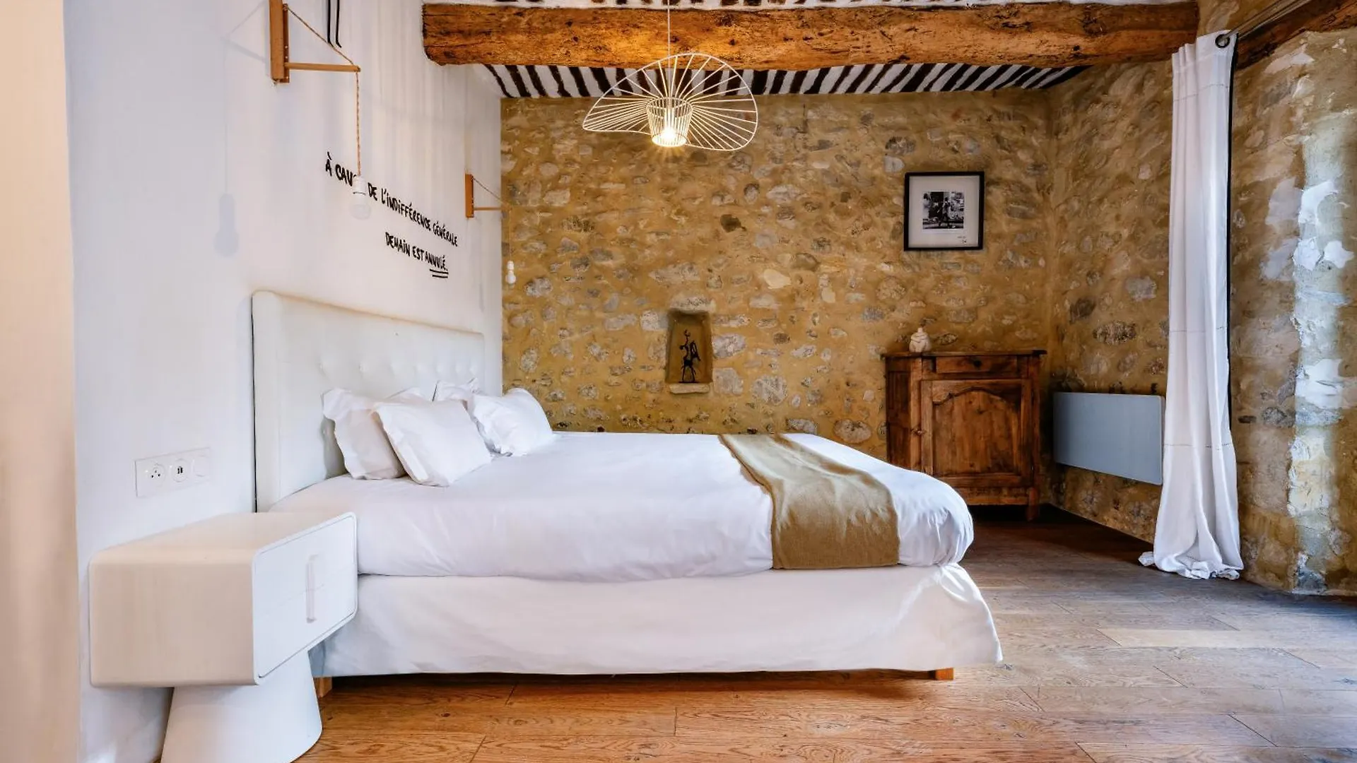 Dodo Etc - Teritoria Hotel Condorcet