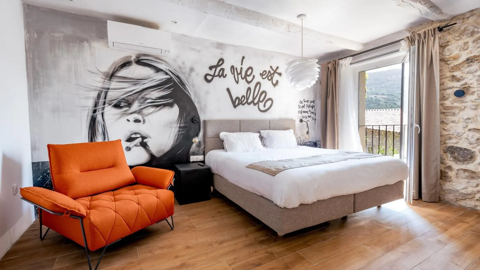 Dodo Etc - Teritoria Hotel Condorcet