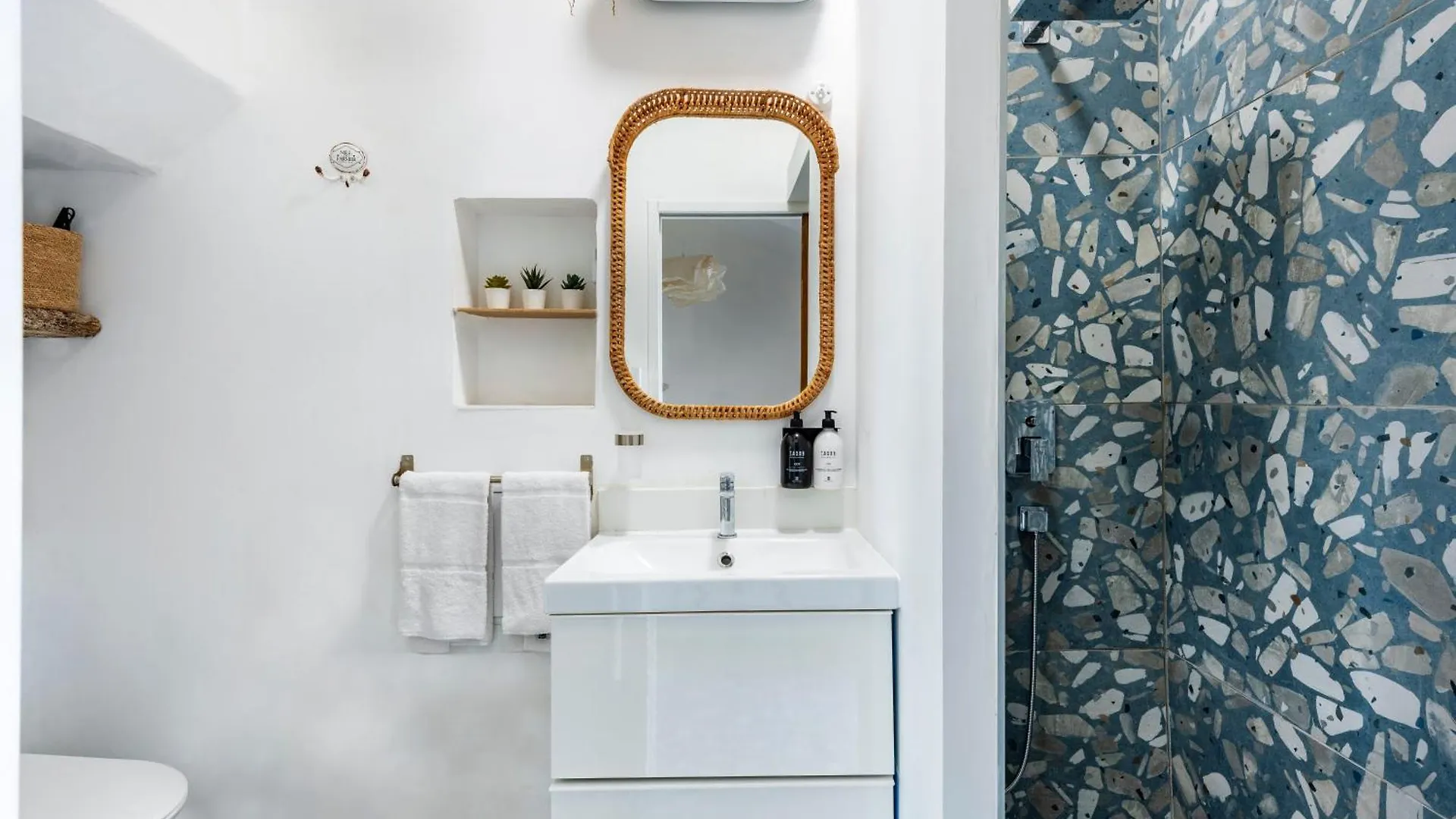 Dodo Etc - Teritoria Hotel Condorcet