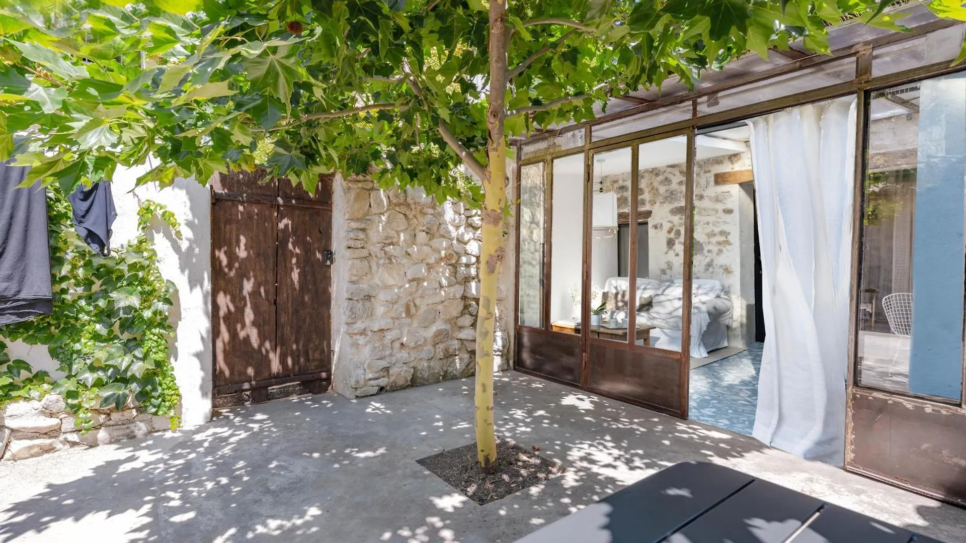 Hotel Bastide Vieux Chêne à Condorcet