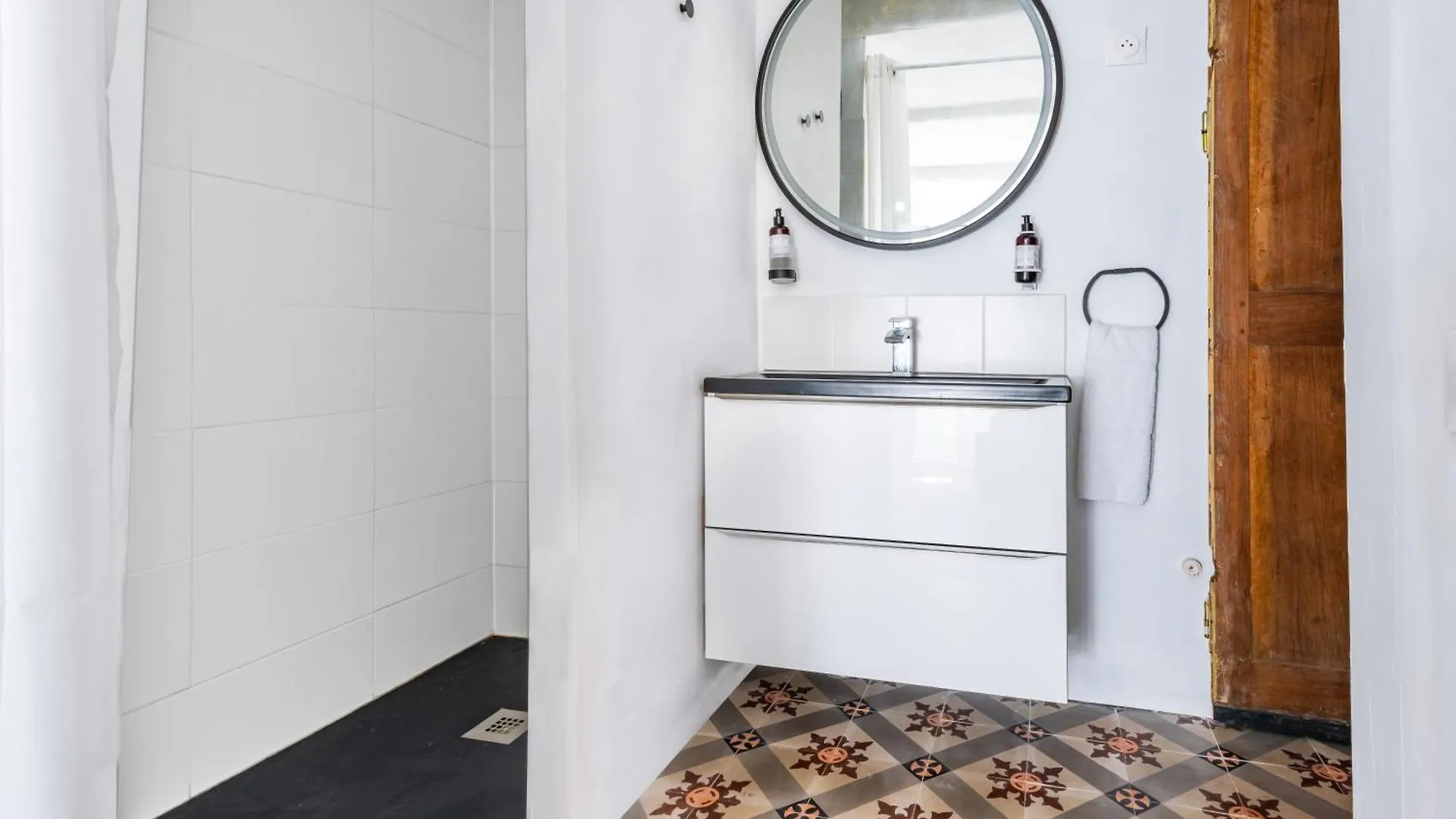 Dodo Etc - Teritoria Hotel Condorcet