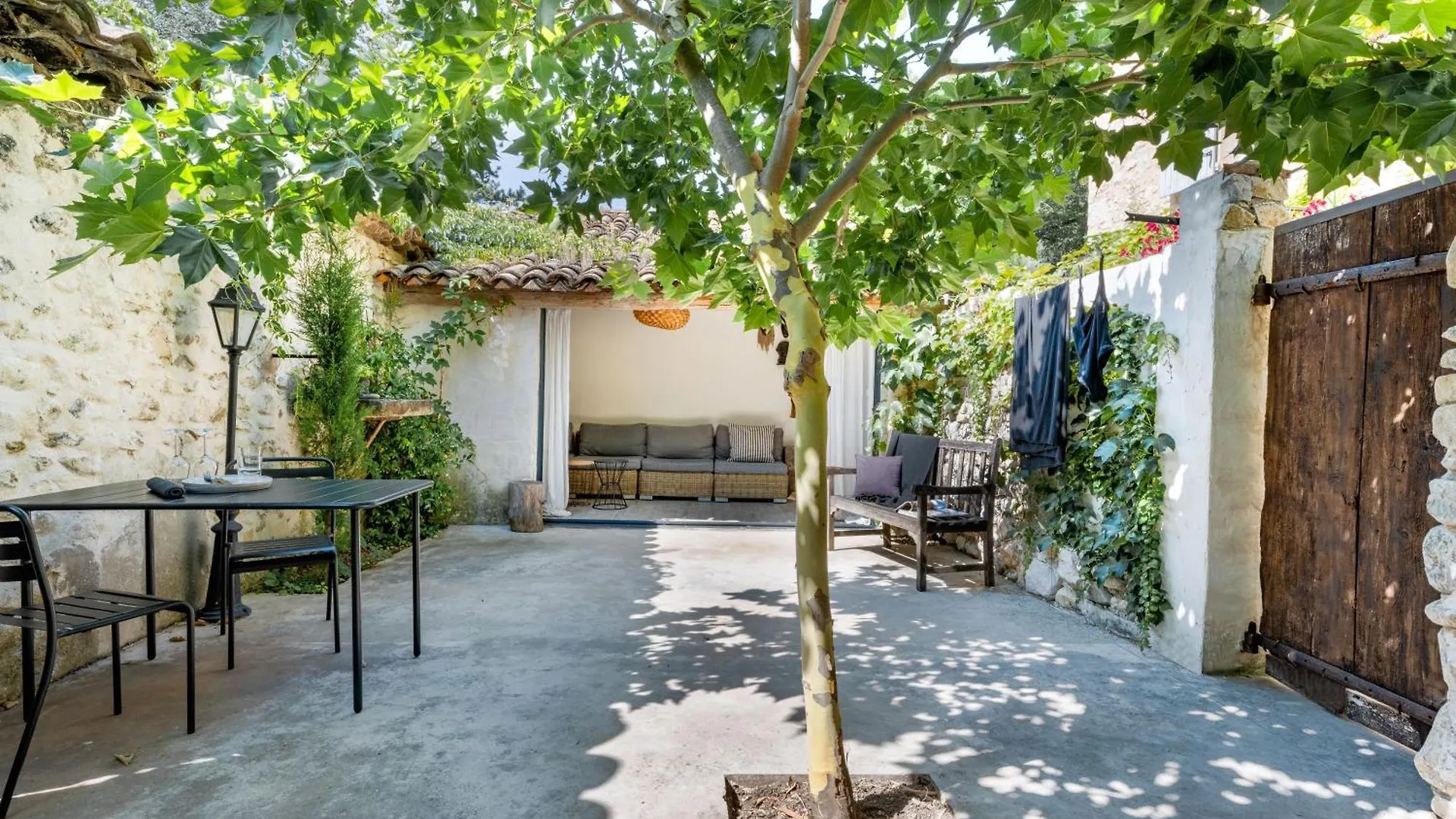 Hotel Bastide Vieux Chêne à Condorcet