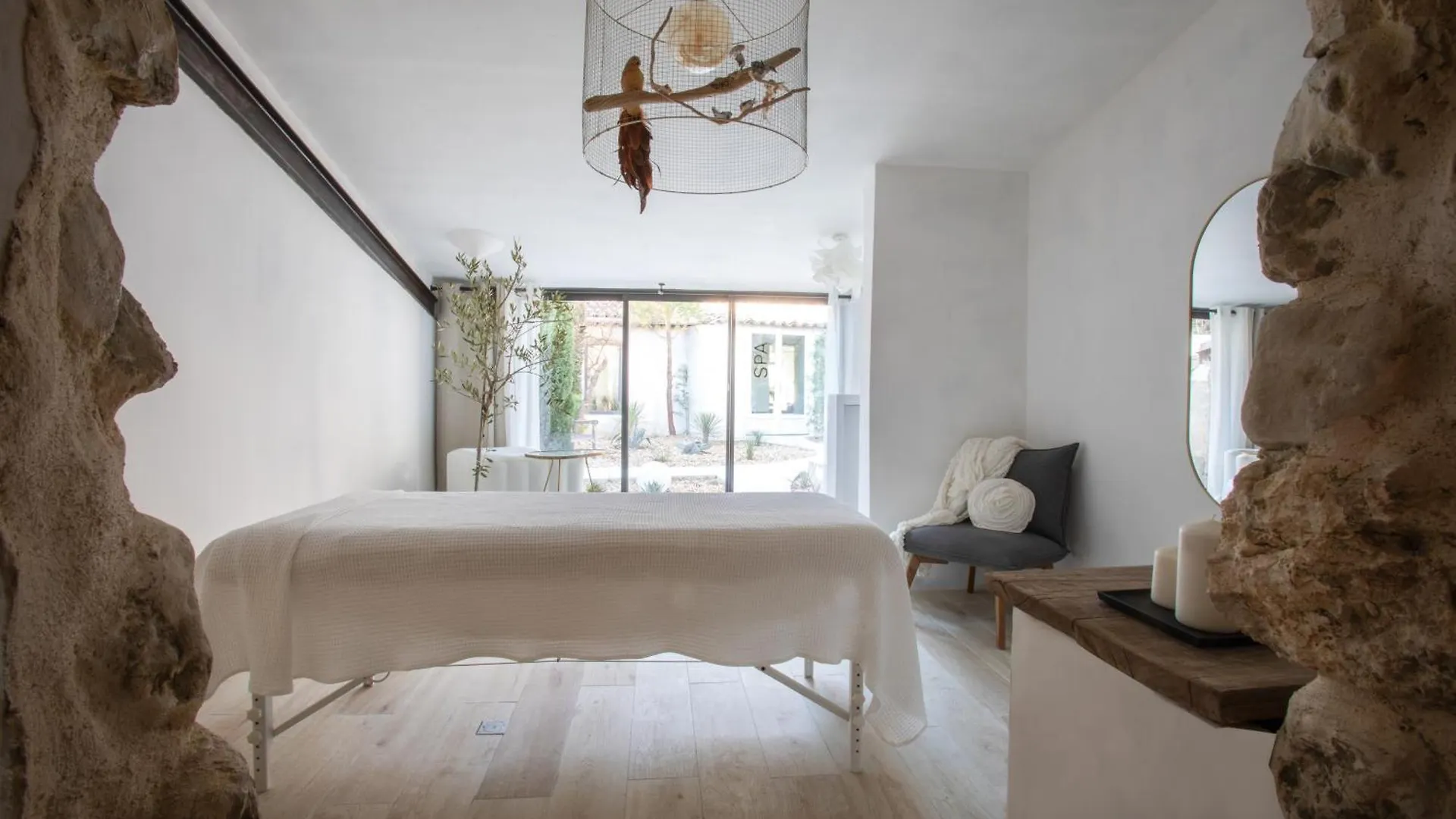 Hotel Bastide Vieux Chêne à Condorcet