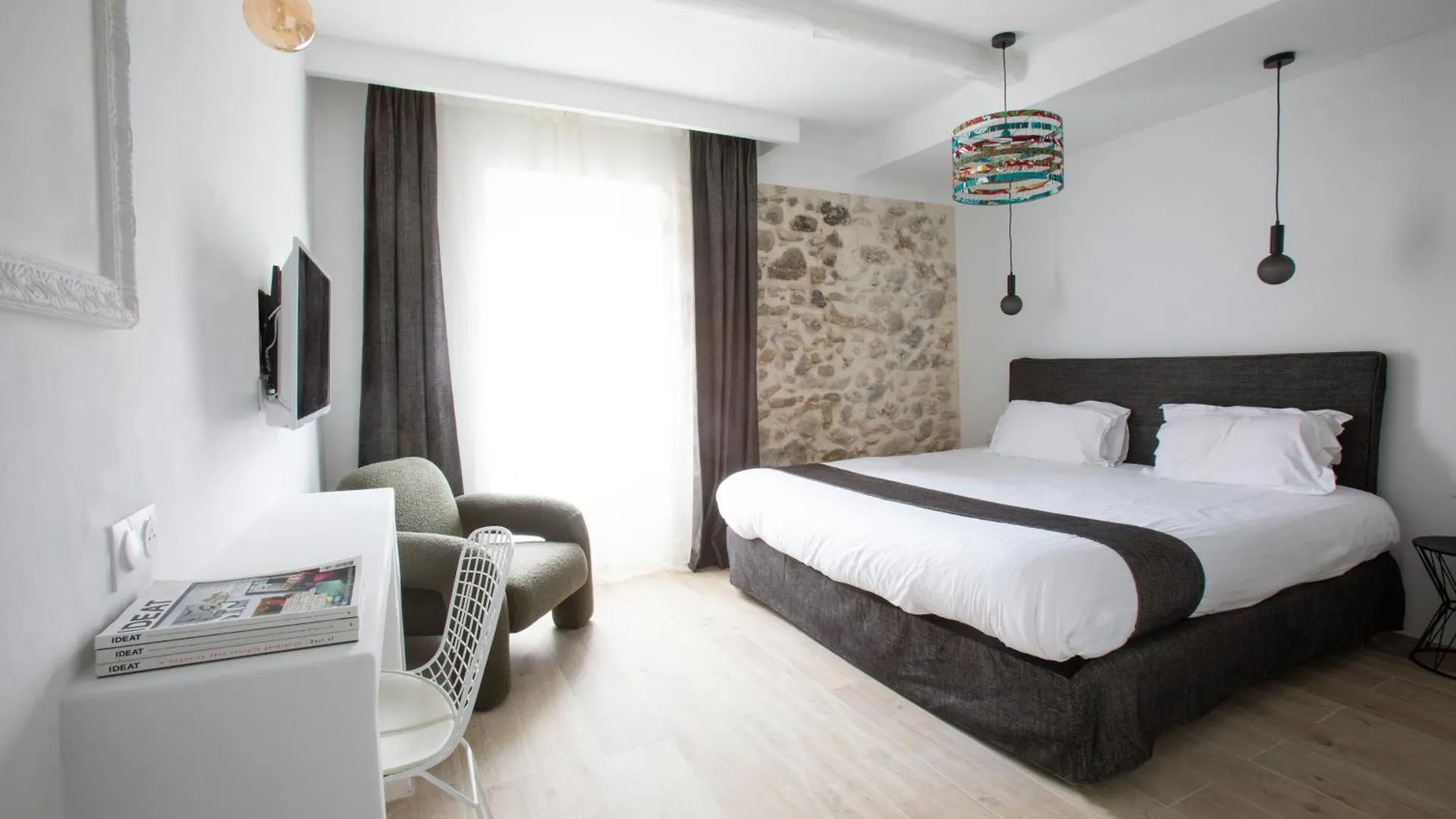 Dodo Etc - Teritoria Hotel Condorcet