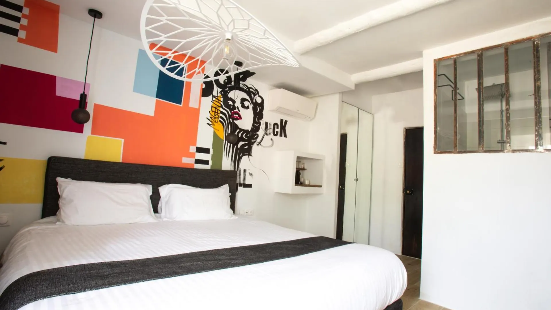 Dodo Etc - Teritoria Hotel Condorcet